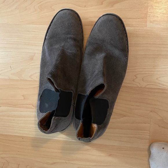 Chelsea boots - Picture 2 of 6